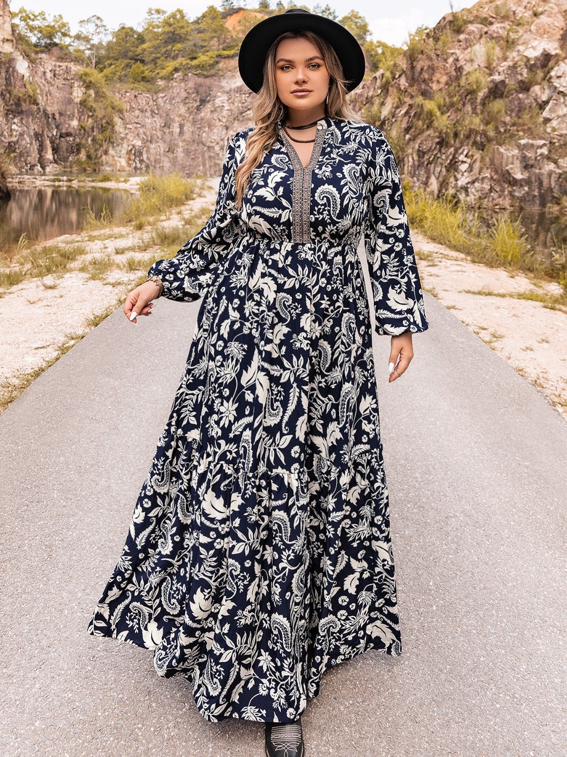 Plus Size Long Sleeve Maxi Dress - Juvrena